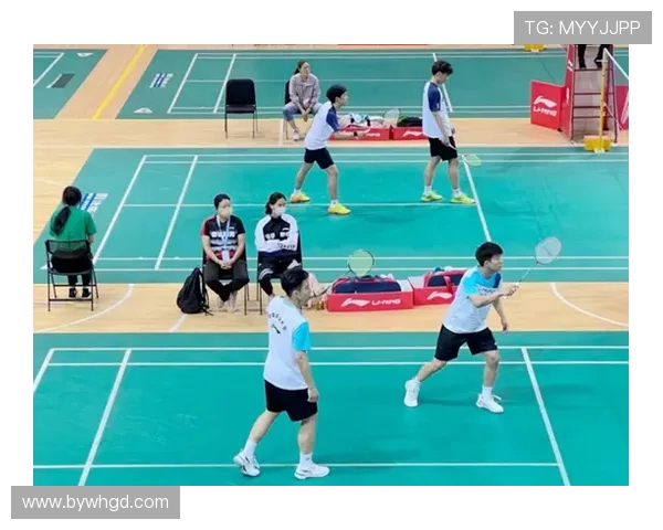 西安羽毛球队逆袭之旅揭示坚持与团结的力量与荣耀